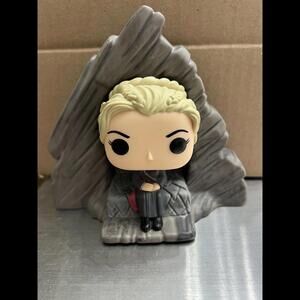 Funko Pop- Daenerys Targaryen on Dragonstone Throne- Game of Thrones